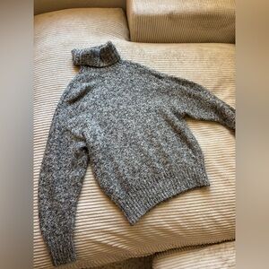 Zara Heather Gray Knit Sweater